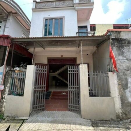 CHÍNH CHỦ BÁN ĐẤT TẶNG CĂN NHÀ 3 TẦNG Vị Trí Tại Đường Tô Hiến Thành, TP Vĩnh Yên CHÍNH CHỦ BÁN ĐẤT TẶNG CĂN NHÀ 3 TẦNG Vị Trí Tại Đường Tô Hiến Thành, TP Vĩnh Yên