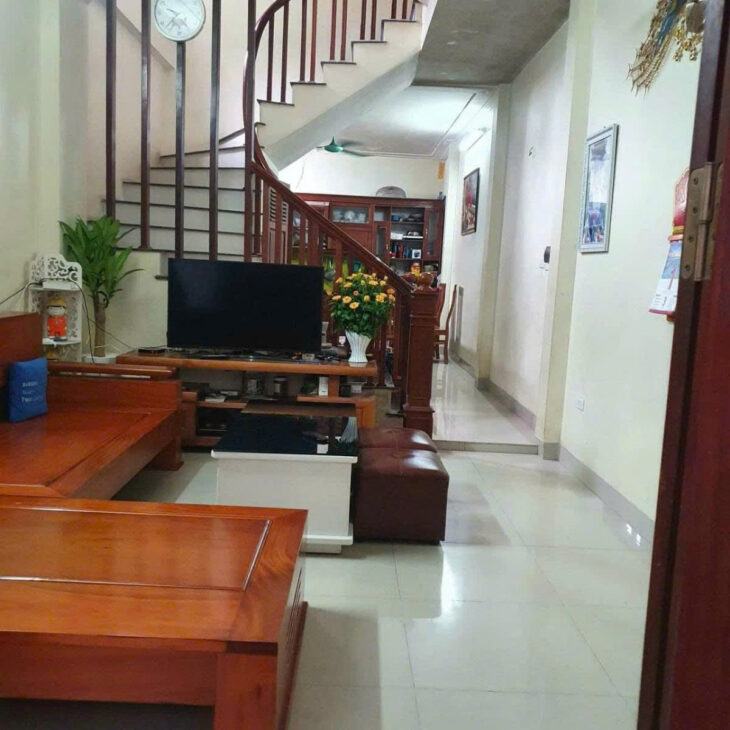 Nhà riêng cạnh KĐT mới Đại Kim, lô góc 2 mặt thoáng, 55m*4 tầng, mặt tiền 6m. Giá chào 9,6 tỷ