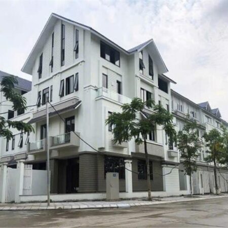 Bán biệt thự nhà vườn cao cấp- vườn hoa trức nhà, sát tổ hợp chung cư An Bình-KĐT Lê Trọng Tấn Bán biệt thự nhà vườn cao cấp- vườn hoa trức nhà, sát tổ hợp chung cư An Bình-KĐT Lê Trọng Tấn