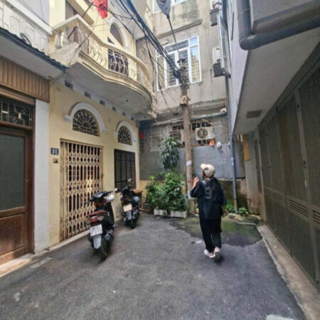 VIP PHÂN LÔ VƯƠNG THỪA VŨ – NGÕ RỘNG ĐẸP DT 48m2 3 tầng mặt tiền 4m Giá 13.9 tỷ