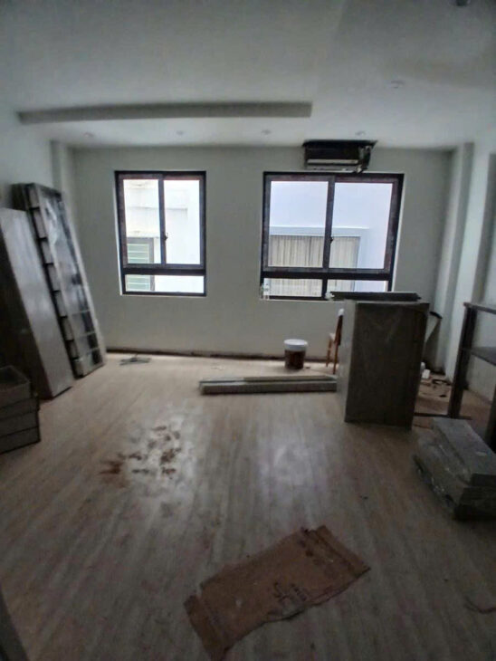 TÔ VĨNH DIỆN – NHÀ ĐẸP Ở NGAY – SỔ VUÔNG DT 36m2 6 tầng mặt tiền 4.9m Giá 8.8 tỷ