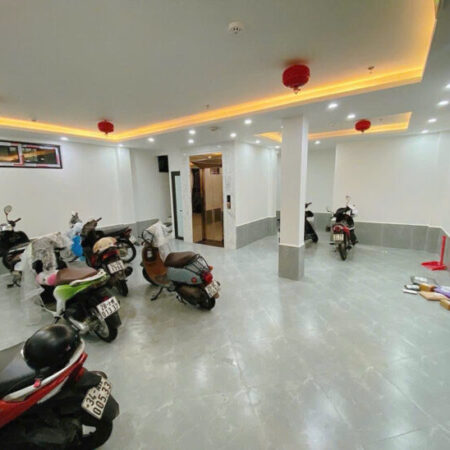 Bán nhà Hoàng Văn Thái tòa căn hộ dịch vụ 16 phòng khép kín – 02 thoáng 5m ra ô tô tránh Bán nhà Hoàng Văn Thái tòa căn hộ dịch vụ 16 phòng khép kín – 02 thoáng 5m ra ô tô tránh