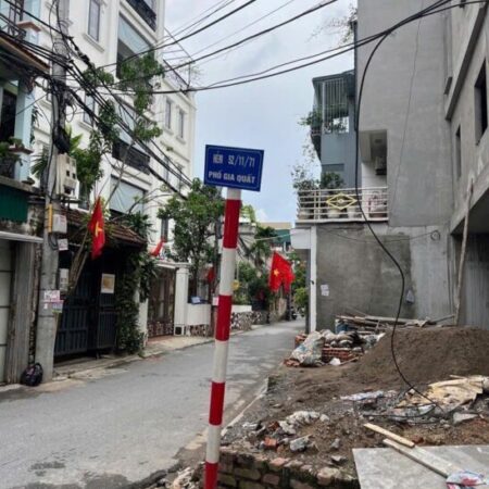 SIÊU PHẨM GIA QUẤT – NGÕ TO NHƯ PHỐ SIÊU PHẨM GIA QUẤT – NGÕ TO NHƯ PHỐ