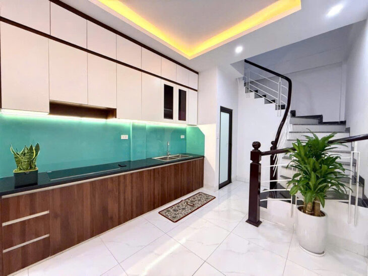 NHÀ ĐẸP KHƯƠNG ĐÌNH – NGÕ BA GÁC GẦN Ô TÔ Dt 30m2 5 tầng mặt tiền 3.1m Giá 7.98 tỷ