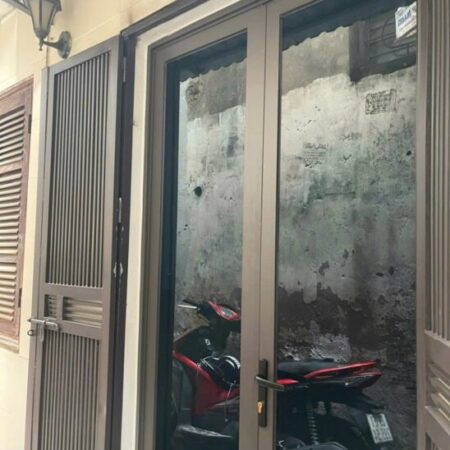 NHÀ CHÍNH CHỦ- GIÁ ƯU ĐÃI CẦN BÁN NHANH CĂN NHÀ tại quận Hoàng Mai, HN