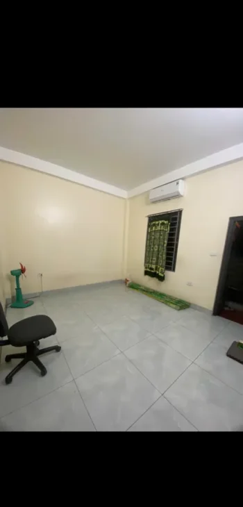 NHÀ DÂN XÂY CHO THUÊ-KINH DOANH 50m2 X 4 Tầng mặt tiền 6m X 12.5 Tỷ.