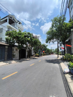 Căn duy nhất gần Dương Quảng Hàm 2 tầng, 5x19m, hẻm 4m, gần khu ăn uống giá 7.8 tỷ, ở ngay