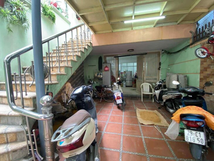 bán nhà Ngọc Thuỵ, 100m x 5 tầng, mặt tiền 5m, ngõ thông, ôtô đỗ cửa