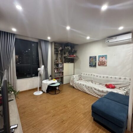 CC CAO CẤP – TRUNG TÂM CẦU GIẤY-FULL NỘI THẤT- Ô TÔ ĐỖ CHÂN TÒA NHÀ_74,5M2 – 7,5 TỶ.