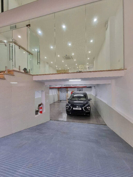 Tòa nhà văn phòng mặt phố Hoàng Văn Thái 100m2 x 9 tầng, MT 6m, giá 58 tỷ TL