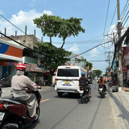 NGỘP BANK nhà hẻm 736 Lê Đức Thọ 88m2 ngang 4.1m 5 tầng tặng NT sát trường chỉ 9.99 tỷ.