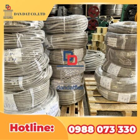 Gia công Dây điện bọc lưới inox 304, Đan lưới inox cho dây điện, Đan lưới dây điện chống nhiễu sóng Gia công Dây điện bọc lưới inox 304, Đan lưới inox cho dây điện, Đan lưới dây điện chống nhiễu sóng