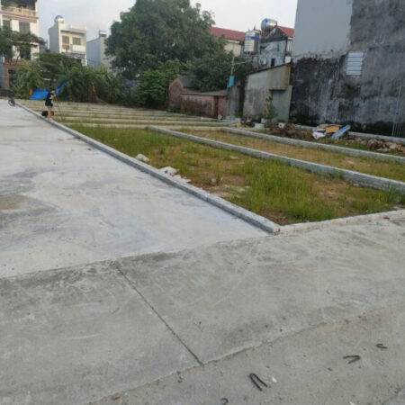 BÁN ĐẤT TỔ 10 (ẤP TRE, XÃ QUANG MINH, HN) – NGÕ THÔNG, ÔTÔ VÀO ĐẤT, 100% THỔ CƯ, GIÁ ĐẦU TƯ F0