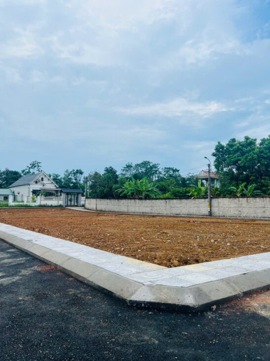 Đất nền Láng Hòa Lạc giá 2.95 tỷ diện tích 100m2 gần bệnh viện Vinmec – Nguyễn Hùng BĐS – 0989333012