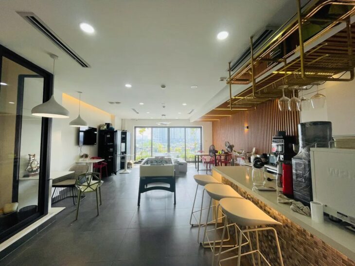 VIEW HỒ ĐỘC BẢN! Bán tòa Building 9T MP Hạ Đình 72m2, MT 6m, Vỉa hè đá bóng, VIP