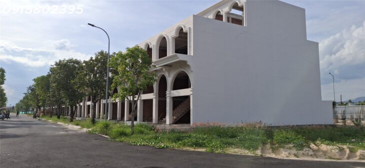 BÁN NHÀ THÀNH PHỐ NHA TRANG