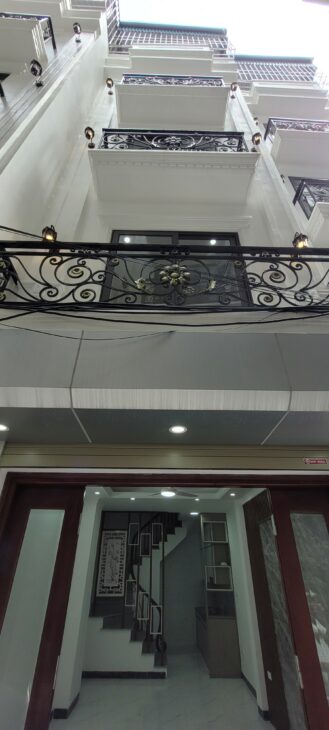 Mua nhà mới xây tại ngõ 279 Phúc Lợi 30m² x 5 tầng – Giá 6.65 tỷ – Về ở ngay