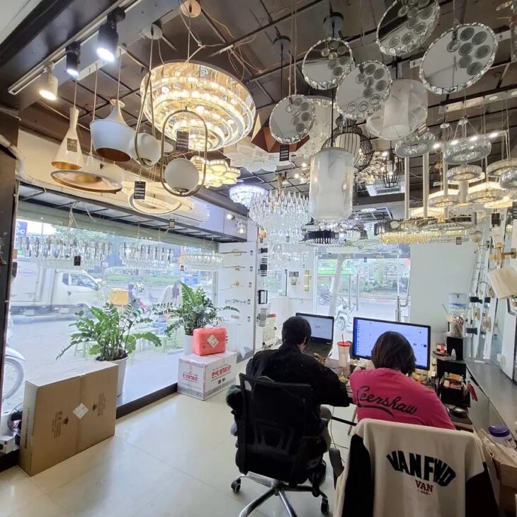 SIÊU PHẨM HIẾM – MẶT PHỐ NGUYỄN XIỂN – LÔ GÓC, 6 TẦNG THANG MÁY – MẶT TIỀN 15M – VỈA HÈ 6M – GIÁ