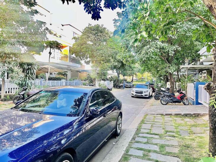 BÁN NHÀ PHỐ ROSITA KHANG ĐIỀN – 93M2- NGANG 5 – 3T GIÁ TỐT NHẤT KHU VỰC.