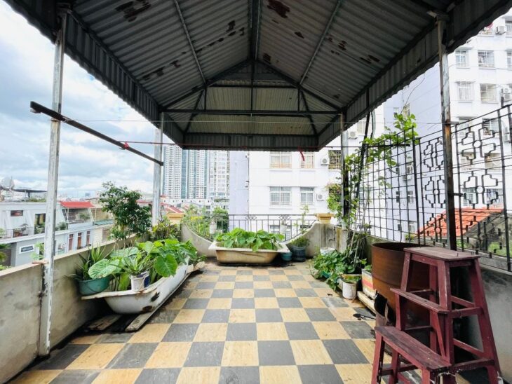 Nhỉnh 11 tỷ, Phố Định Công Thượng; 51m*4 Tầng, ngõ thông, ô tô tránh