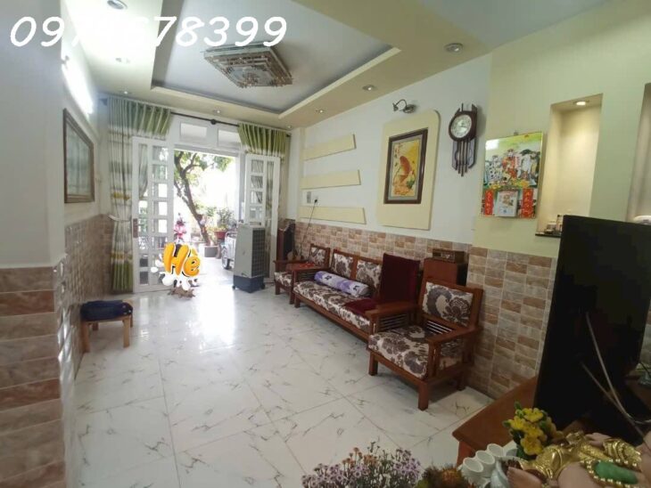 CHÍNH CHỦ CẦN BÁN Q.4 – CĂN NHÀ Tâm huyết chủ TỰ TAY XÂY – 82m2 NHÀ ĐẸP, RỘNG THOÁNG, COI LÀ THÍCH