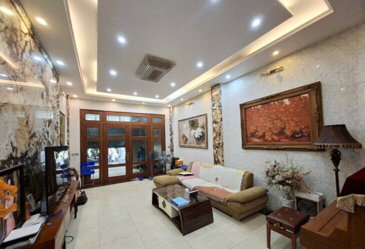 Nhỉnh 28 tỷ. Nhà Phân lô Lê Trọng Tấn 88m*5 tầng*MT 5m; Ga ra ô tô, ngõ ô tô, sân chơi thể thao