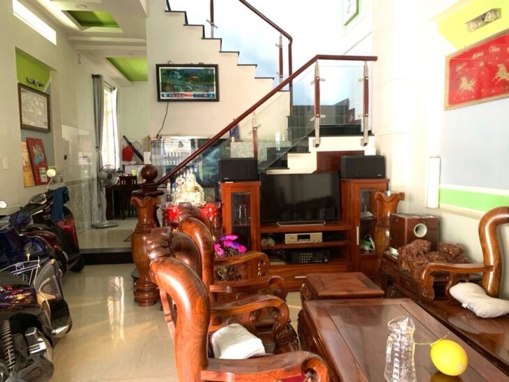 BÁN NHÀ LÔ GÓC GIGAMAL THỦ ĐỨC, 250M2 – GIÁ 25,x TỶ