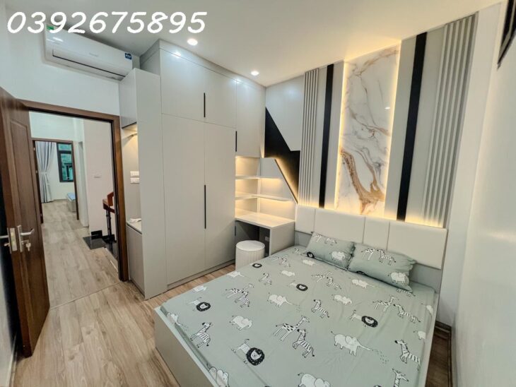 Bán nhà Thanh Lãm 46m2, 6 tầng, lô góc, ô tô tránh, thang máy, ngõ thông,ở ngay