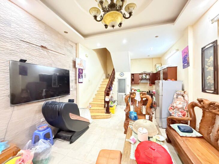 Bán nhà Phố Xốm 48m2, 6 tầng, thang máy, ô tô tránh, nhà mới ở ngay