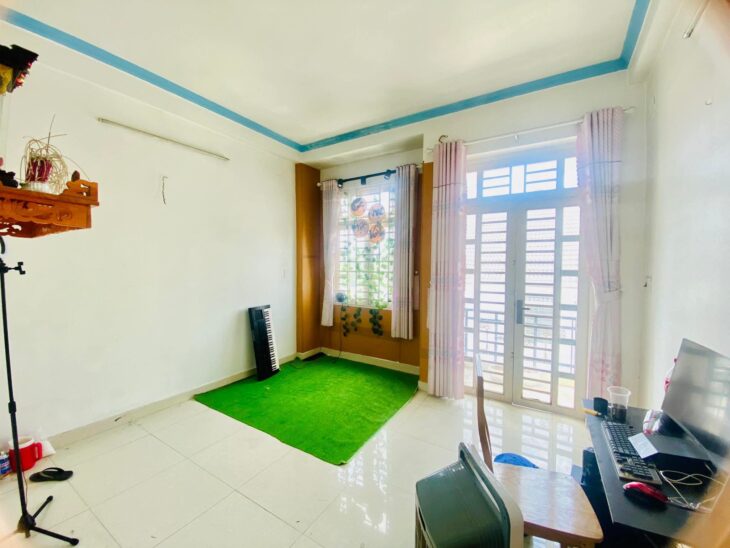 NHÀ 3 TẦNG 64M2 KHU VIP, HẺM OTO TRÁNH THÔNG. ĐỦ TIỆN ÍCH, NHÀ ĐẸP Ở NGAY. LÂM THỊ HỐ, TÂN CHÁNH