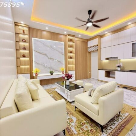 Bán nhà Thanh Lãm 47m2, 5 tầng, ô tô đỗ cửa, 2 mặt thoáng, ở ngay