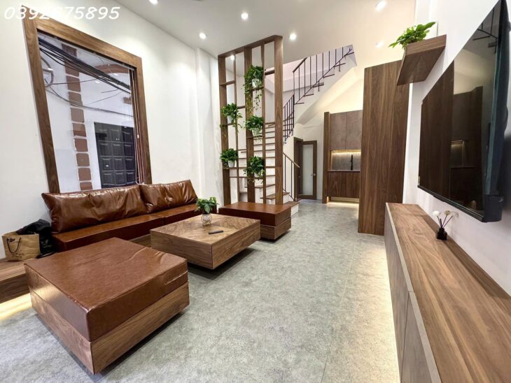 Bán nhà Thanh Lãm 46m2, 6 tầng, ô tô đỗ cửa, nhà mới đẹp, ở ngay