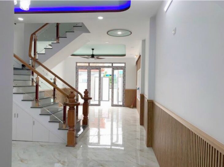 BÁN 2 CĂN NHÀ MỚI THIẾT KẾ HIỆN ĐẠI 3 TẦNG HẺM Ô TÔ ĐƯỜNG GÒ CÂY SUNG P.TÂY NHA TRANG
