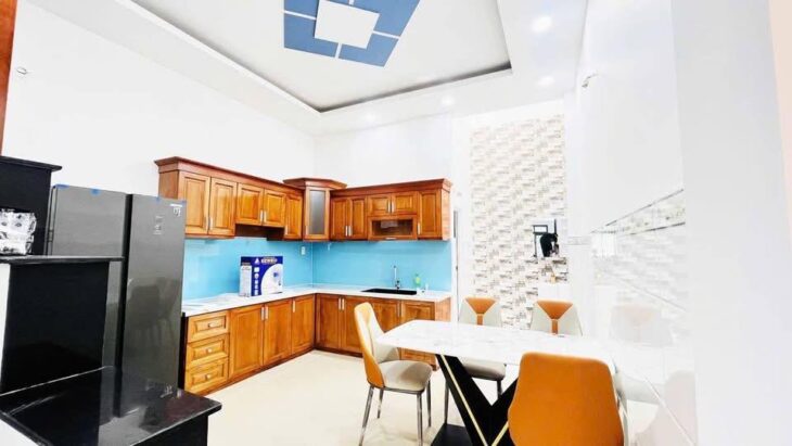 NHÀ 4 TẦNG BTCT MỚI ĐẸP 60M2, ĐƯỜNG NHỰA XE HƠI 7M. KHU PHÂN LÔ NHÀ CAO TẦNG – NGUYỄN ẢNH THỦ QUẬN