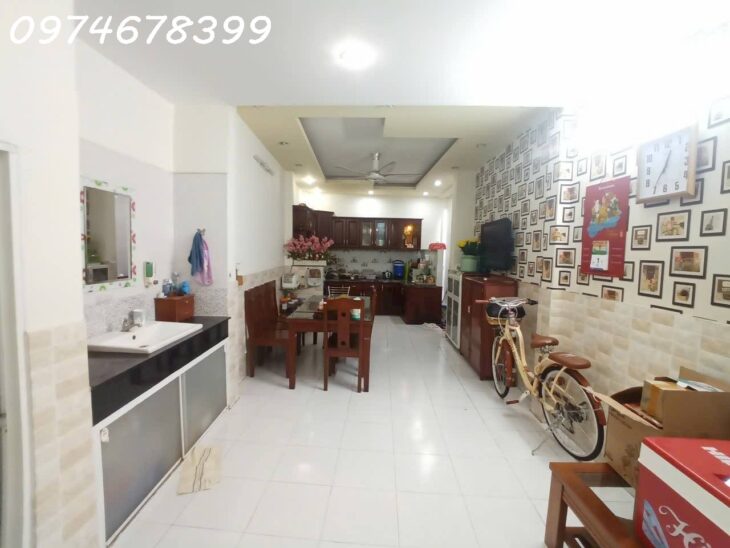 CHÍNH CHỦ CẦN BÁN Q.4 – CĂN NHÀ Tâm huyết chủ TỰ TAY XÂY – 82m2 NHÀ ĐẸP, RỘNG THOÁNG, COI LÀ THÍCH