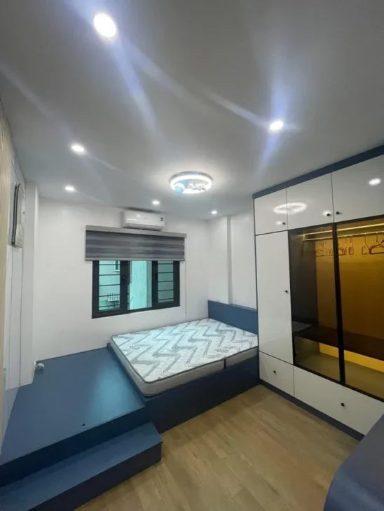 NHÀ ĐẸP THOÁNG NGÕ NÔNG Ngọc Thụy 42m2 X 4 Tầng 9 tỷ Long Biên Hà Nội.