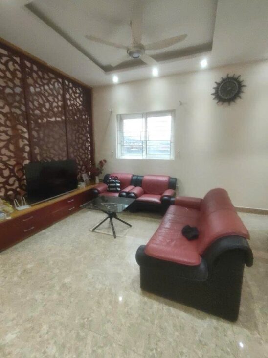 NHÀ ĐẸP LÔ GÓC – PHỐ NGỌC LÂM – DÂN TỰ XÂY – DÒNG TIỀN TỐT