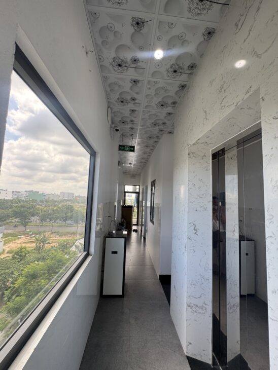 Bán tòa căn hộ 5 tầng, 18 phòng, full nội thất, dòng tiền 50tr/tháng, giá chỉ 11 tỷ