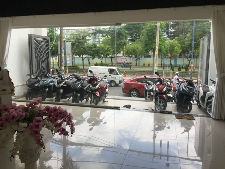 BÁN NHÀ MẶT TIỀN TRẦN VĂN GIÀU – KHU TÊN LỬA