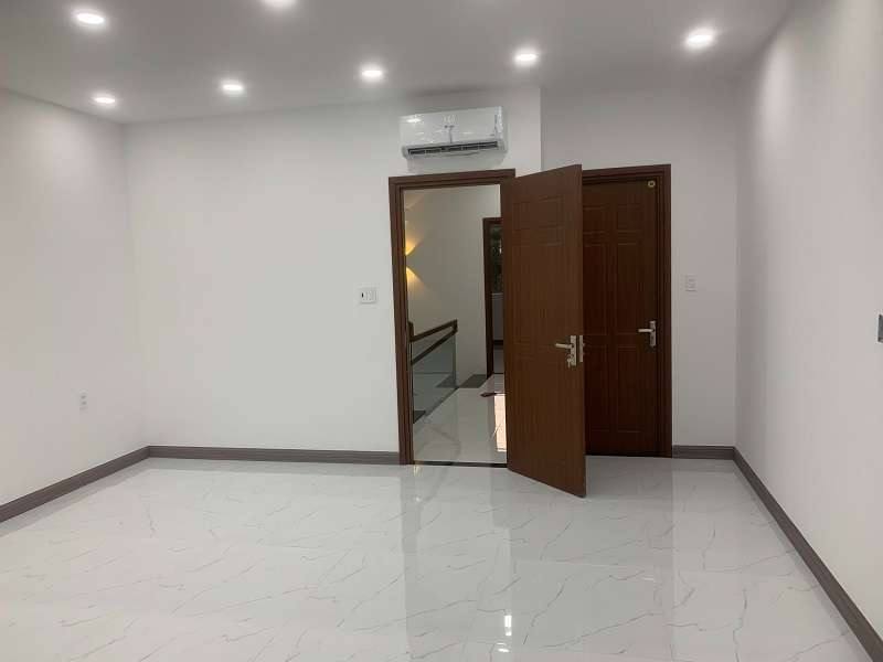 BÁN NHÀ PHỐ ROSITA KHANG ĐIỀN – 93M2- NGANG 5 – 3T GIÁ TỐT NHẤT KHU VỰC.