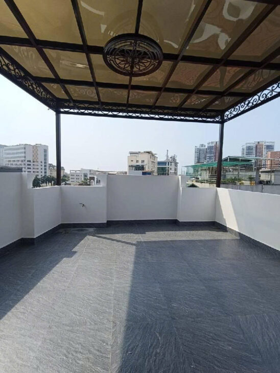 NHÀ PHỐ MỄ TRÌ – ĐỐI DIỆN KENAM OTO ĐỖ CỔNG TT NAM TỪ LIÊM 39 X 5 TẦNG 7.9 TỶ