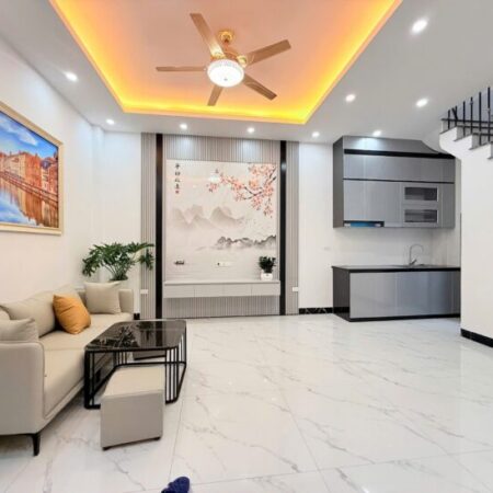 Bán nhà liền kề Kẻ Tạnh – Giang Biên, 5 tầng mới đẹp, gần ngõ ô tô tránh, giá chỉ 5.95 tỷ