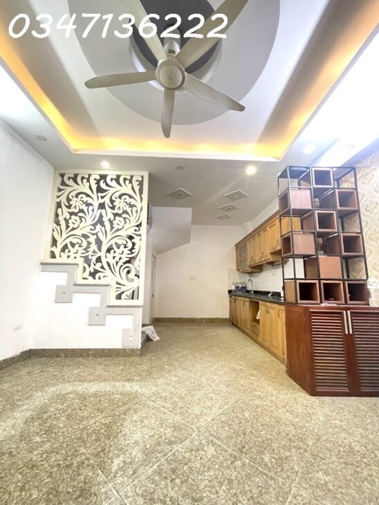 Cần bán gấp nhà Khu Nghĩa Đô – Cầu Giấy – 5 tầng – chỉ hơn 10 tỷ một chút