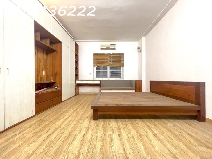 Cần bán gấp nhà Khu Nghĩa Đô – Cầu Giấy – 5 tầng – chỉ hơn 10 tỷ một chút