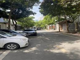 Bán tòa nhà 7,5 tầng khu trung yên 100m2, mặt tiền 7m giá 53.8tỷ