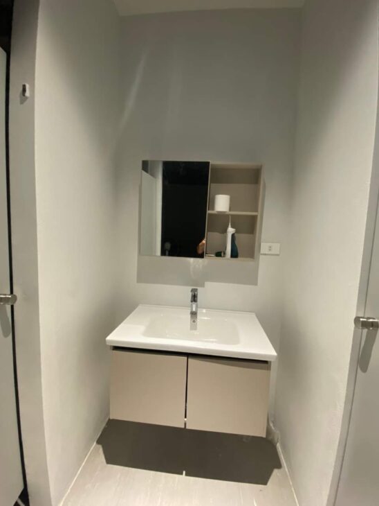 Nhà tôi cho thuê nhà hai cửa đi, mới, 101m2_ 4T; vỉa hè, Lò Đúc-28 Tr