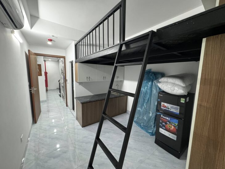 Bán gấp tòa CHDV ngõ 190 Hoàng Mai, DT 57m2 x MT 6m gồm 14 phòng cho thuê