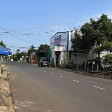 ĐẤT (10m x 25m) MẶT TIỀN THỦ KHOA HUÂN – NGAY TRƯỜNG DÂN TỘC NỘI TRÚ TÂY NGUYÊN = 6 tỷ 390