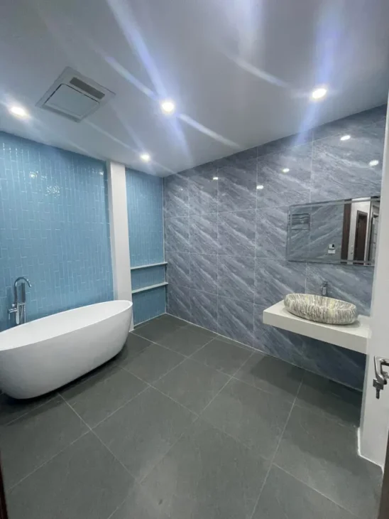 NHÀ ĐẸP THOÁNG NGÕ NÔNG Ngọc Thụy 42m2 X 4 Tầng 9 tỷ Long Biên Hà Nội.