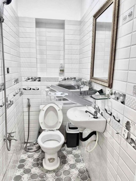 Bán nhà Thích Quảng Đức Phú Nhuận, full tiện ích, diện tích 30m², giá 6,15 tỷ